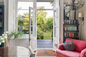 Dining Room- click for photo gallery